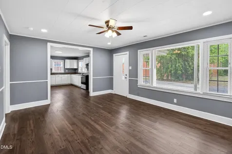 994 Maple Street Henderson NC 27536