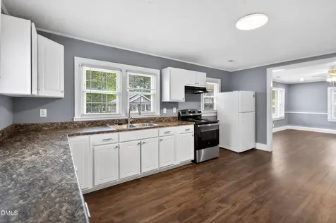 994 Maple Street Henderson NC 27536