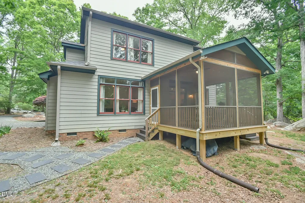 612 Highland Trail Chapel Hill NC 27516