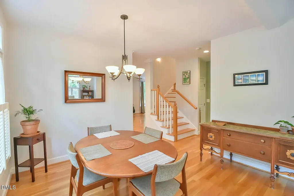 612 Highland Trail Chapel Hill NC 27516