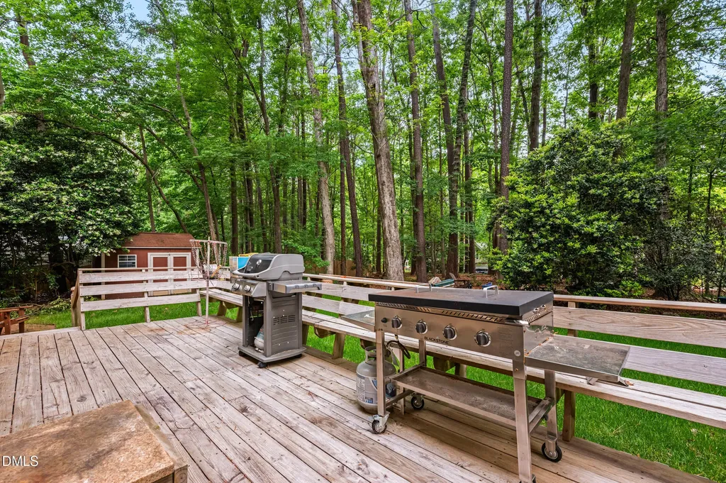 8824 Woodyhill Road Raleigh NC 27613