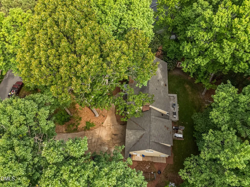 8824 Woodyhill Road Raleigh NC 27613