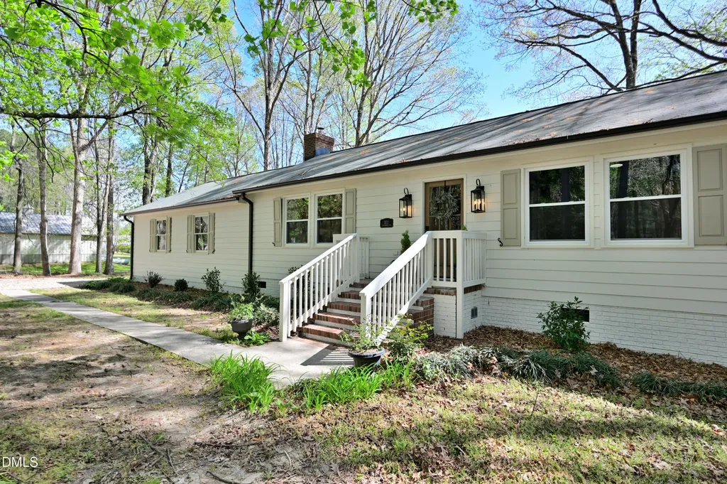 303 Cedarwood Drive Knightdale NC 27545