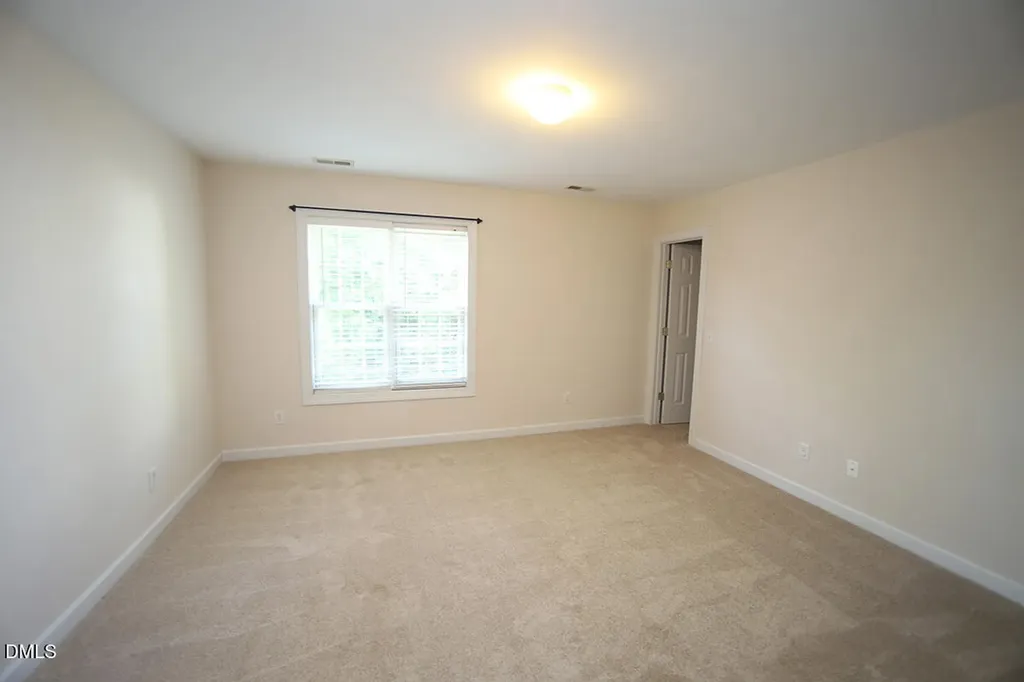 9025 Grassington Way Raleigh NC 27615