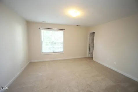 9025 Grassington Way Raleigh NC 27615