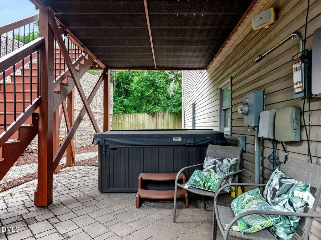 407 Bickett Boulevard Raleigh NC 27608