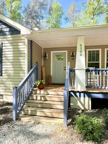 6304 Harmony Church Road Efland NC 27243