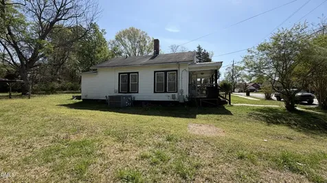 407 Granville Street Oxford NC 27565
