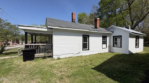 407 Granville Street Oxford NC 27565