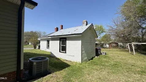 407 Granville Street Oxford NC 27565
