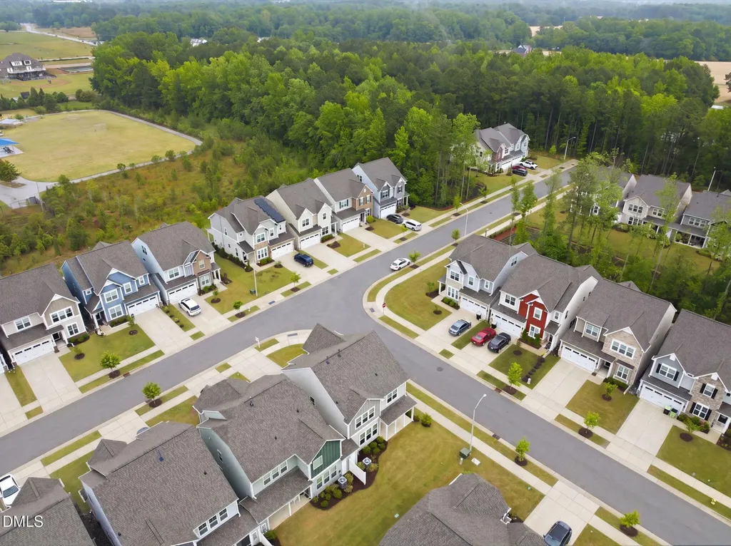 401 Ressler Street Holly Springs NC 27540