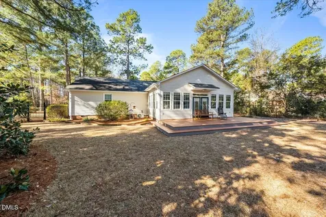 7980 Glasgow Drive Laurinburg NC 28352
