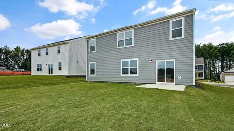 914 Comice Pear Way Willow Springs NC 27592