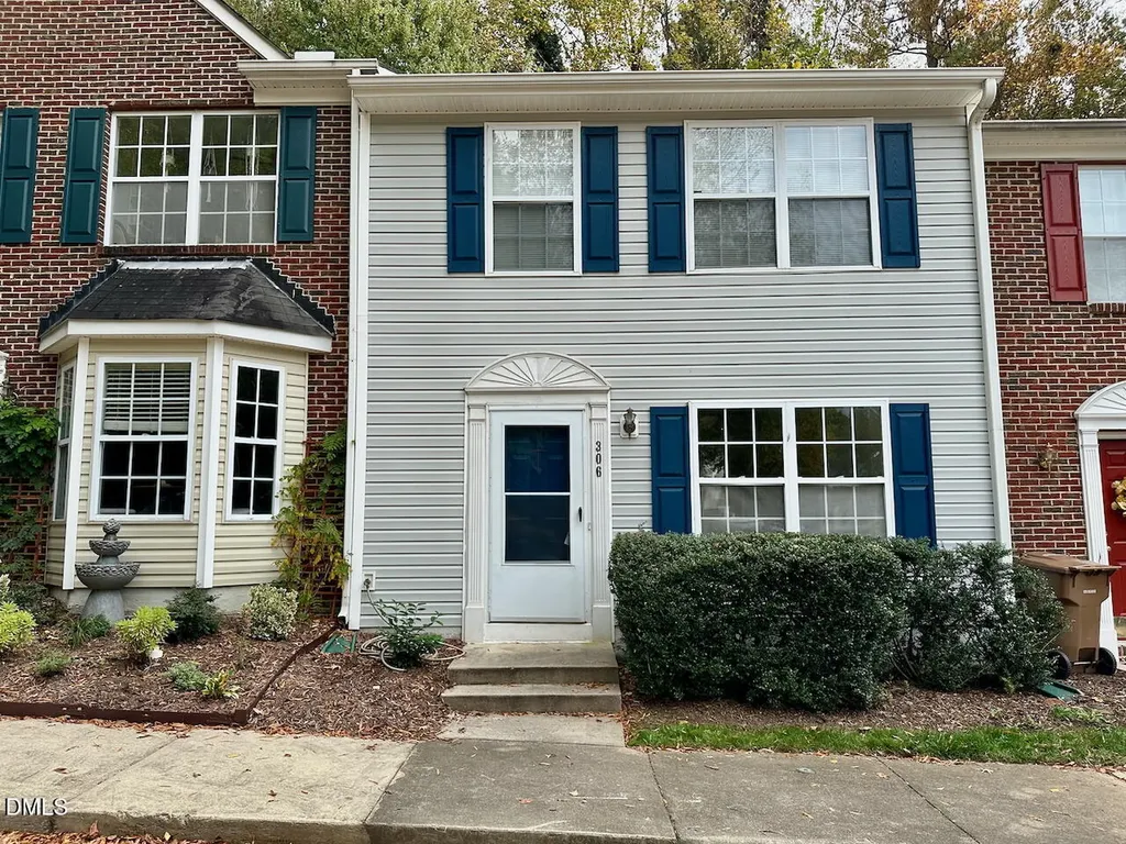 306 Black Bird Court Cary NC 27511