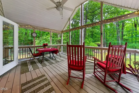 12 Drakesway Court Durham NC 27713