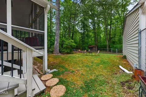 12 Drakesway Court Durham NC 27713