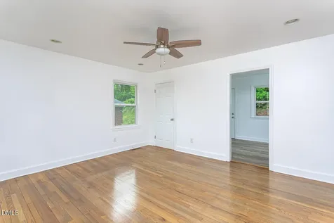 516 Calloway Drive Raleigh NC 27610