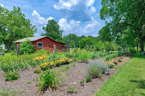 5859 Vicksboro Road Henderson NC 27537