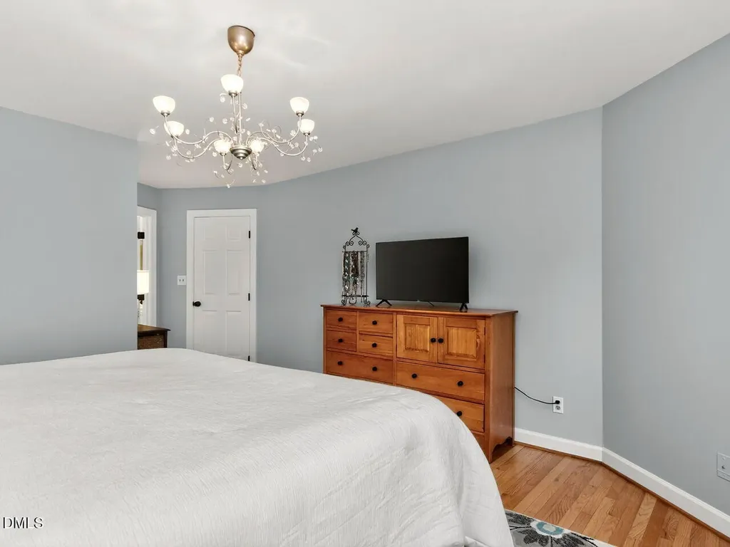 5913 Dunbarton Way Raleigh NC 27613