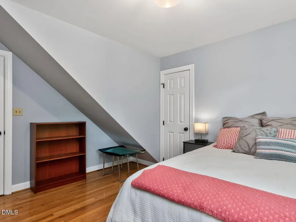 5913 Dunbarton Way Raleigh NC 27613