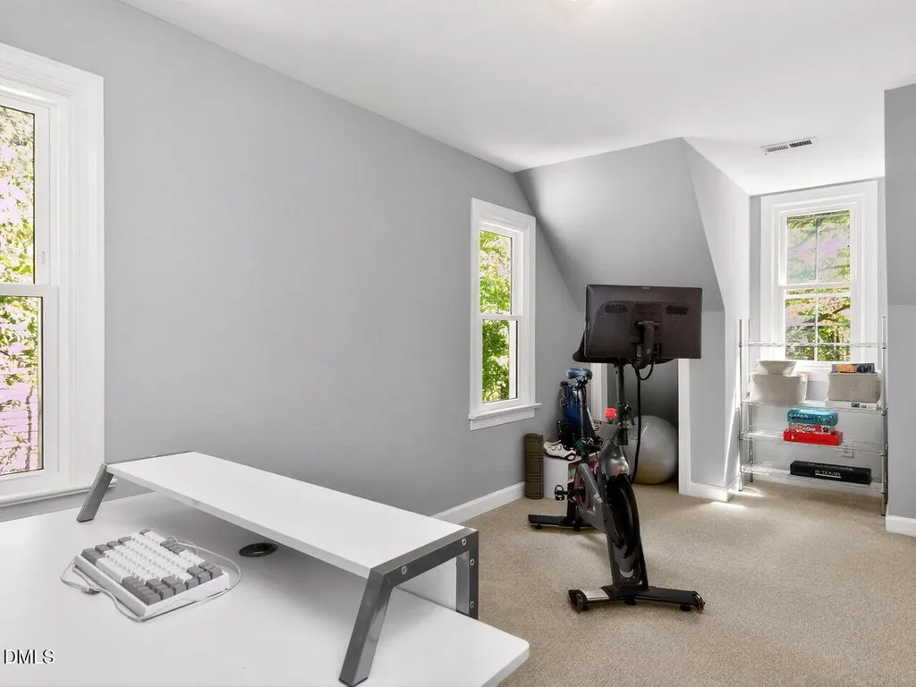 5913 Dunbarton Way Raleigh NC 27613