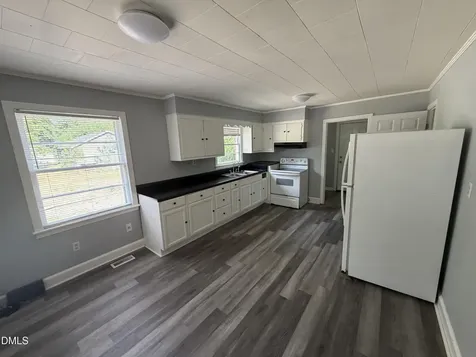 307 Byrd Street Clinton NC 28328