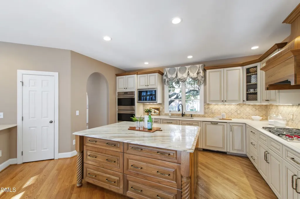 108 Chimeneas Place Chapel Hill NC 27517