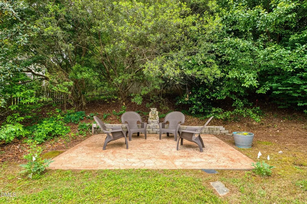 105 Oakbeech Court Holly Springs NC 27540