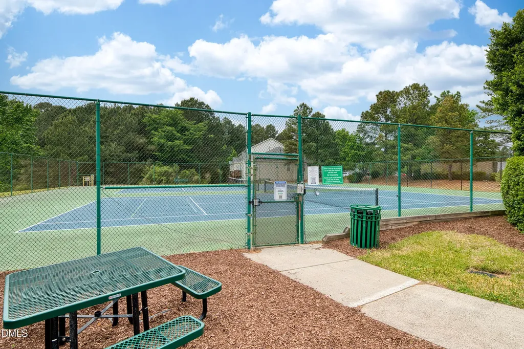 105 Oakbeech Court Holly Springs NC 27540