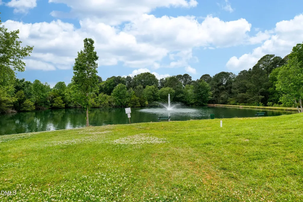 105 Oakbeech Court Holly Springs NC 27540