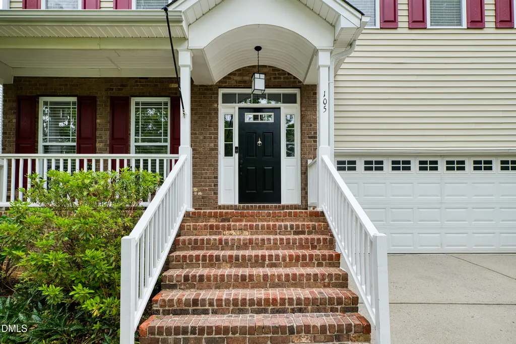 105 Oakbeech Court Holly Springs NC 27540