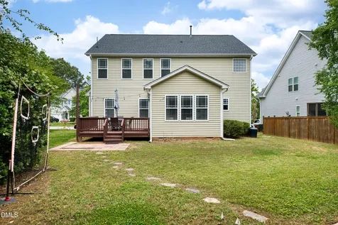 105 Oakbeech Court Holly Springs NC 27540