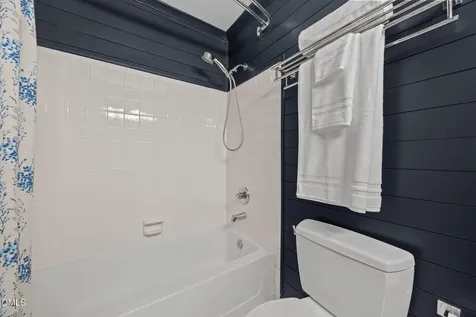 13 Hartford Court Durham NC 27707