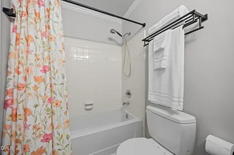 13 Hartford Court Durham NC 27707