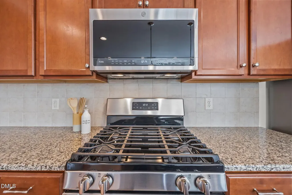 729 Lake Artesia Lane Fuquay Varina NC 27526