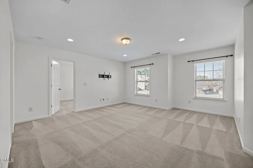 729 Lake Artesia Lane Fuquay Varina NC 27526
