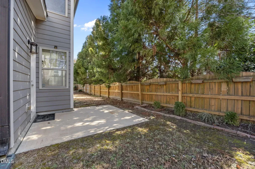 729 Lake Artesia Lane Fuquay Varina NC 27526