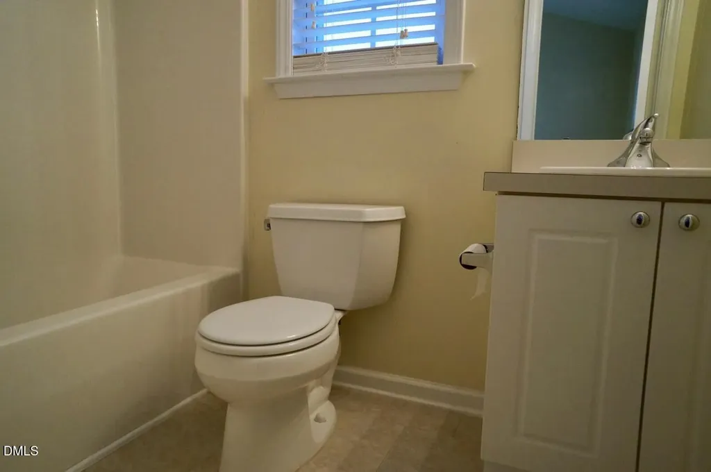 2444 Pumpkin Ridge Way Raleigh NC 27604