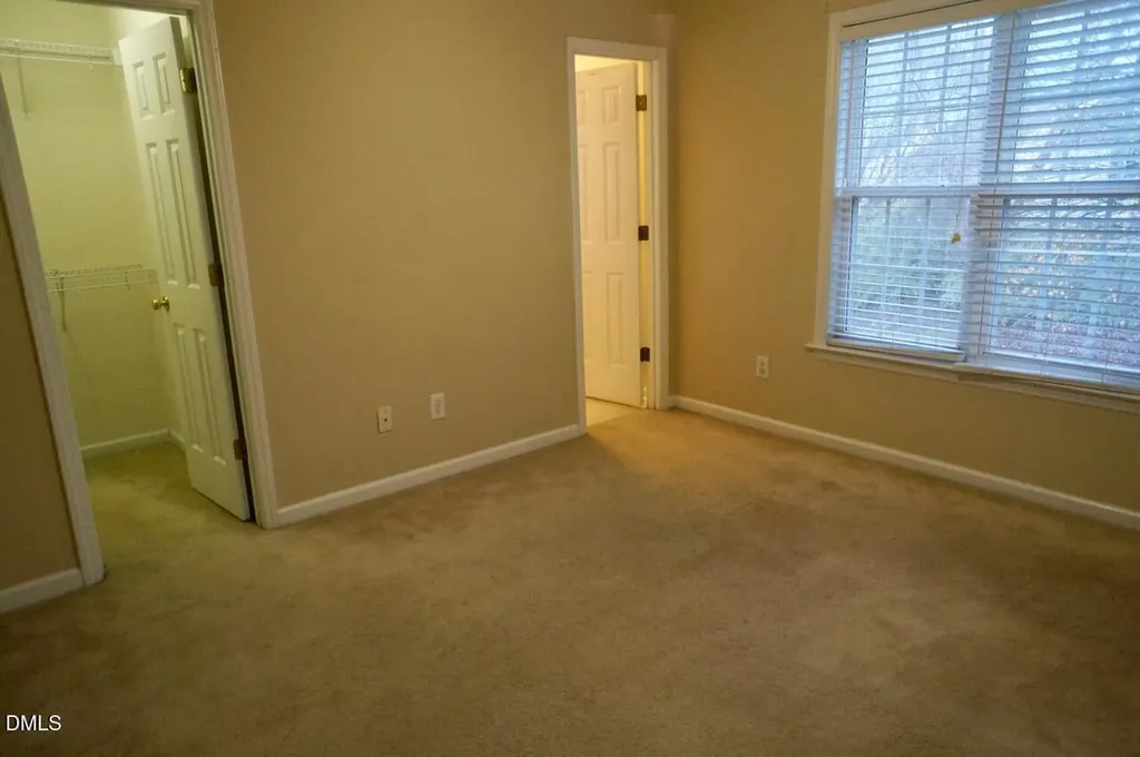 2444 Pumpkin Ridge Way Raleigh NC 27604