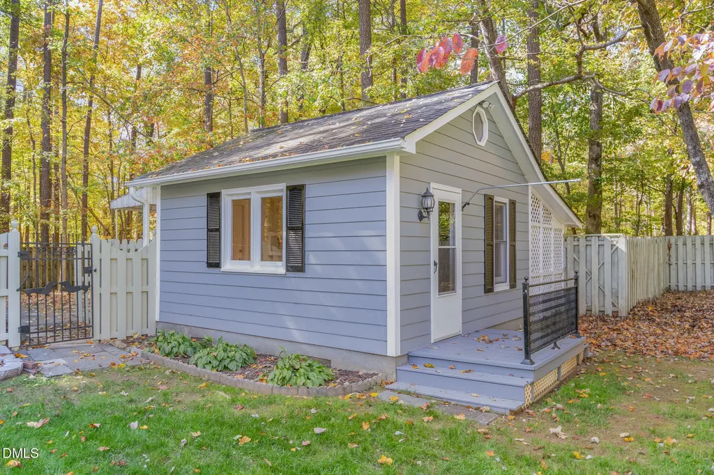 5419 Valinda Drive Chapel Hill NC 27514