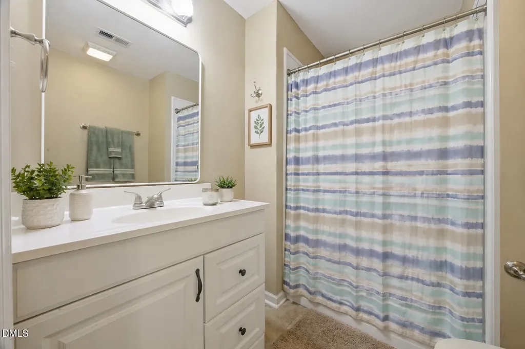 1302 Springlawn Court Raleigh NC 27609