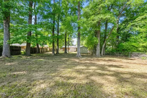 112 Florence Street Graham NC 27253