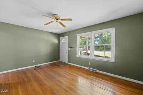 112 Florence Street Graham NC 27253