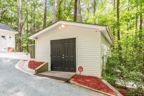 89 Lauren Court Pittsboro NC 27312