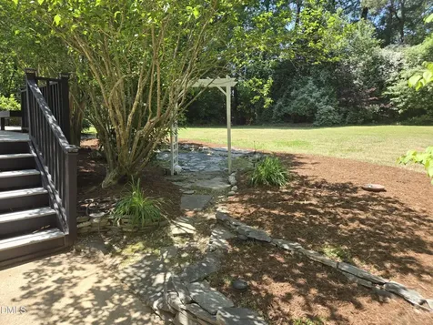 5516 Den Heider Way Raleigh NC 27606