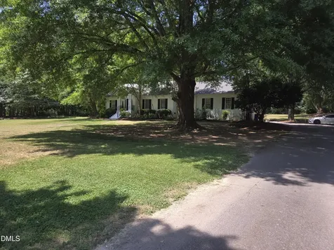 5516 Den Heider Way Raleigh NC 27606