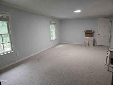 5516 Den Heider Way Raleigh NC 27606
