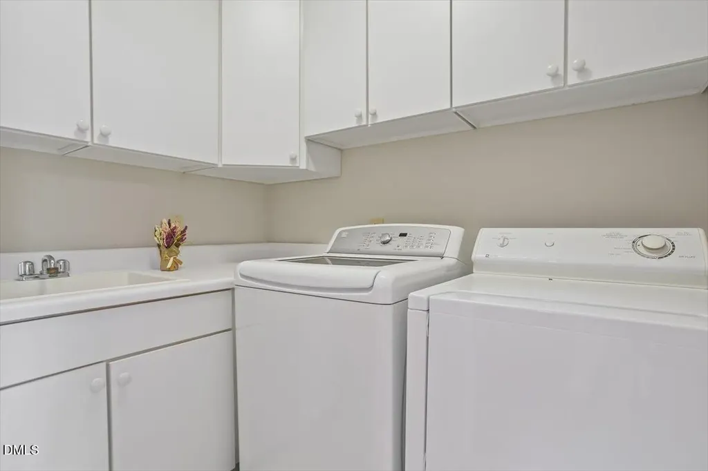 308 W Barbee Chapel Road Chapel Hill NC 27517