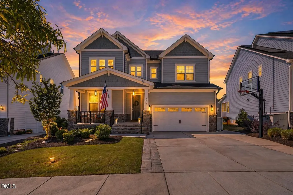 404 Honeyridge Lane Holly Springs NC 27540