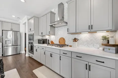 404 Honeyridge Lane Holly Springs NC 27540